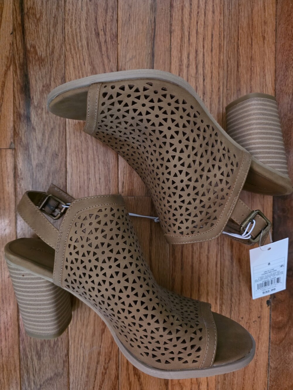 NWT Tan Open-Toe Sandal Perforated Block Heel- 8